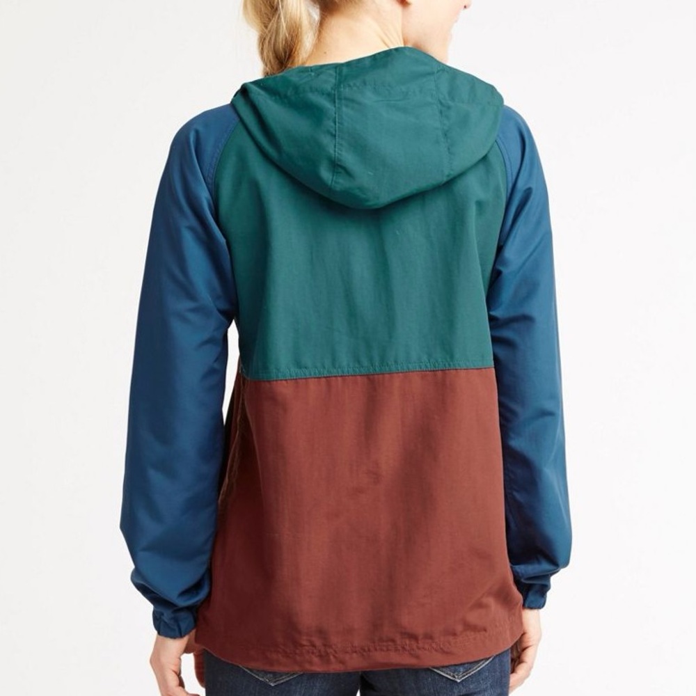 L.L. Bean Mountain Classic Wind & Water-Resistant Packable Anorak Women's Large - Picture 2 of 10